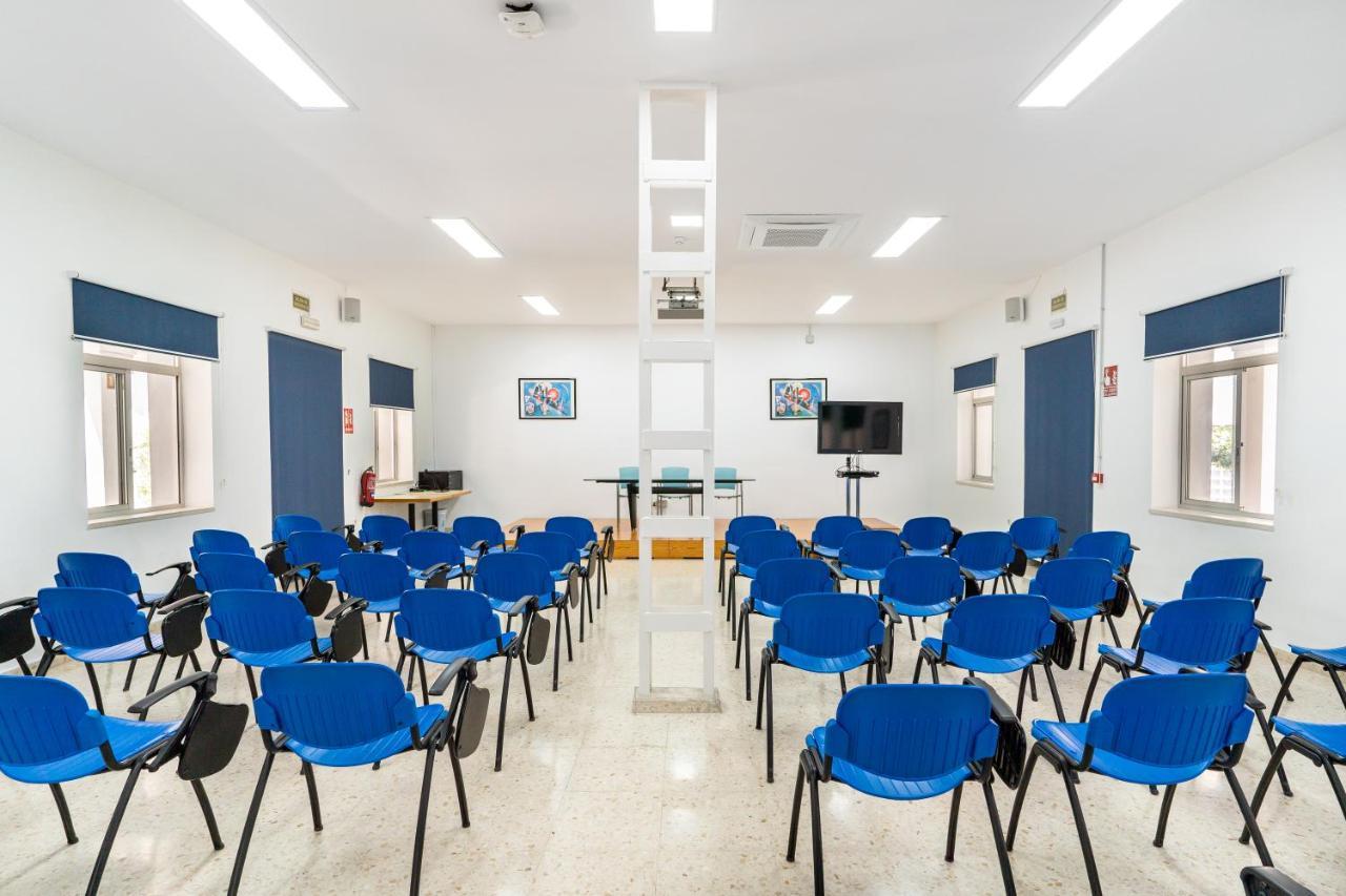 Albergue Inturjoven Malaga Bagian luar foto