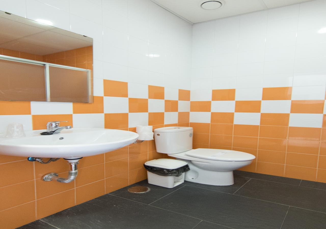 Albergue Inturjoven Malaga Bagian luar foto