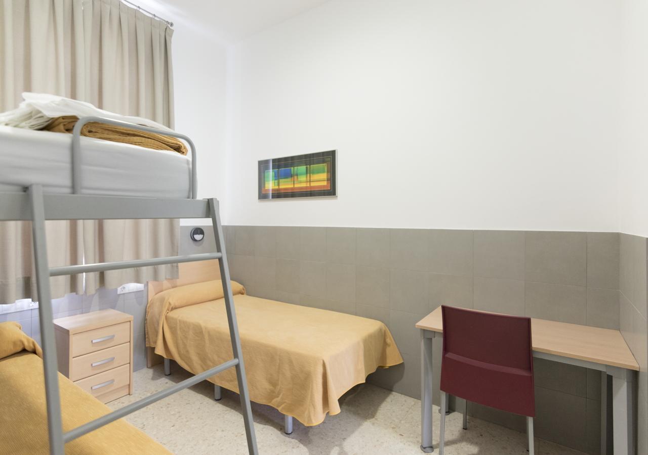 Albergue Inturjoven Malaga Bagian luar foto