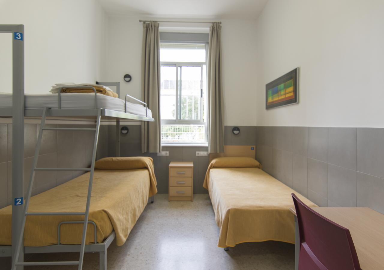 Albergue Inturjoven Malaga Bagian luar foto