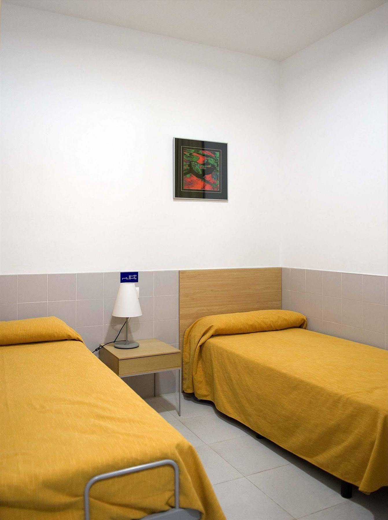 Albergue Inturjoven Malaga Bagian luar foto